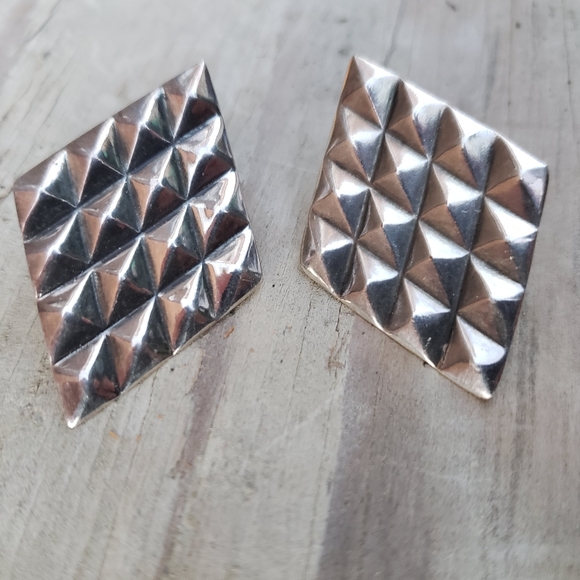 Vintage Punk Studded Industrial Avant-garde Steel Earrings - Picture 4 of 4